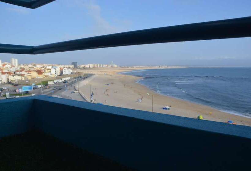 בית מלון כפרי The Foz Beach