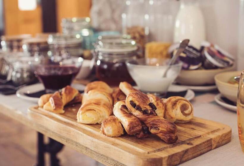 ホテル The New Inn