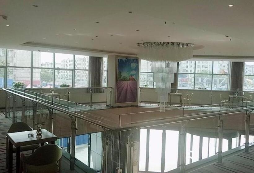 Lavande Hotel Yinchuan Railway Station Wanda