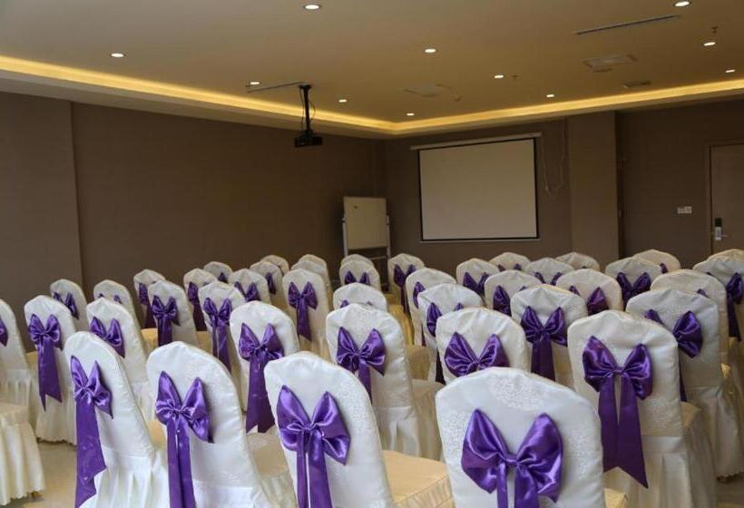 Lavande Hotel Yinchuan Railway Station Wanda