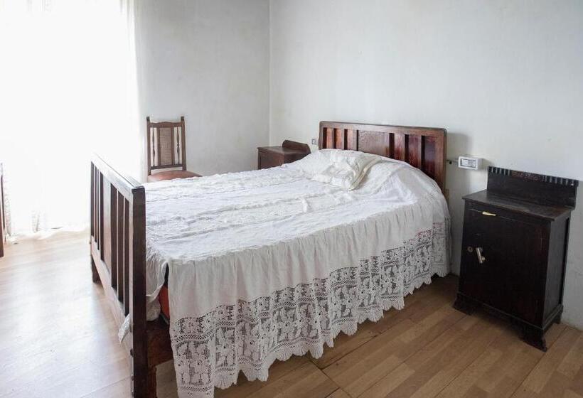 פנסיון A Fonte Das Bodas