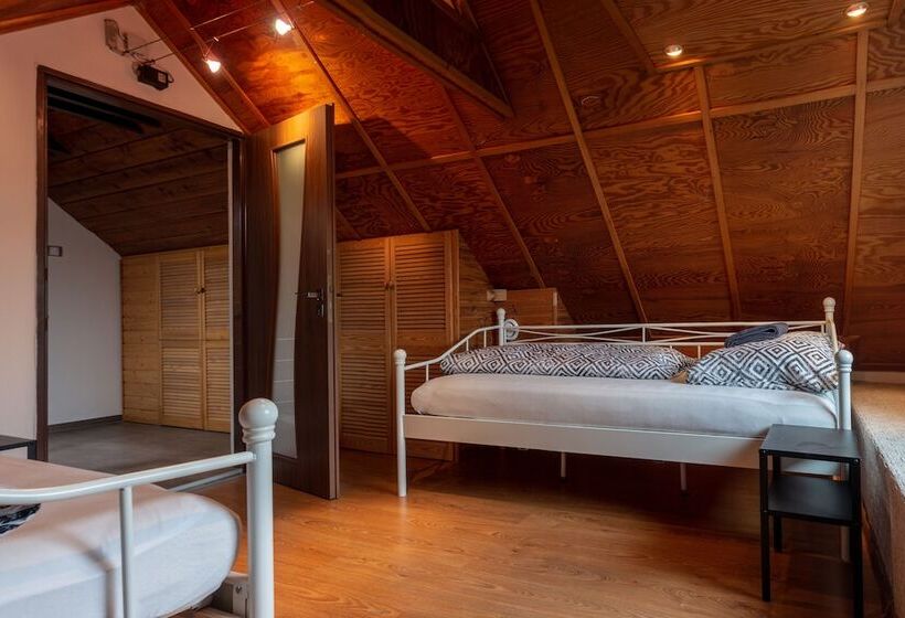 膳宿费 Penzion Moon