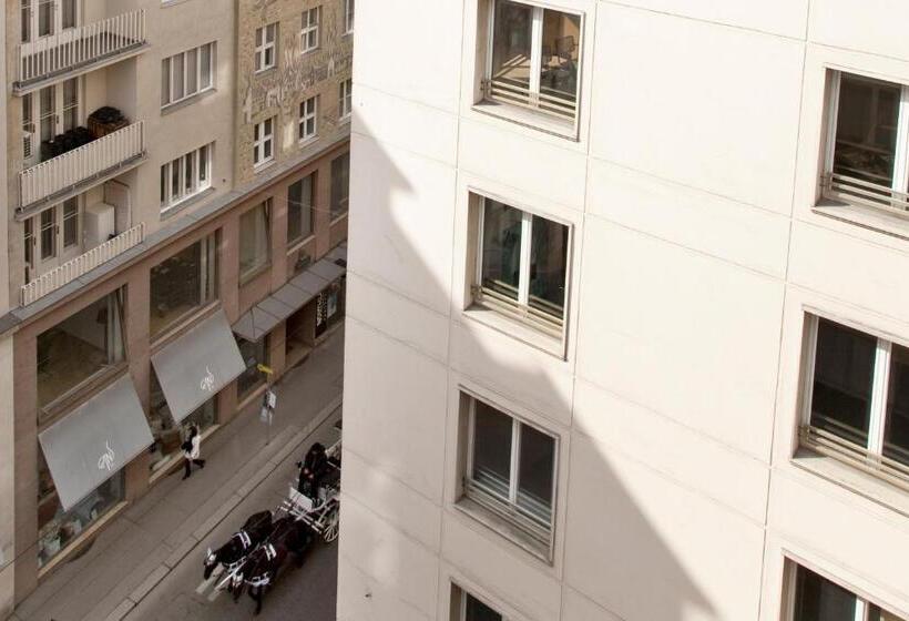 Pension Sacher   Apartments Am Stephansplatz