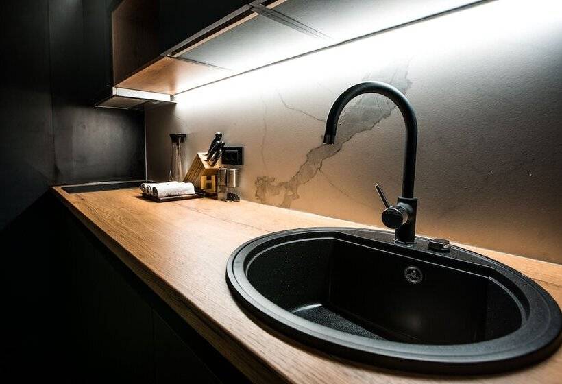 استراحتگاه Luxury Glamping Chocolate Village