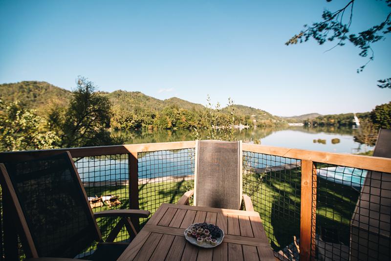 استراحتگاه Luxury Glamping Chocolate Village