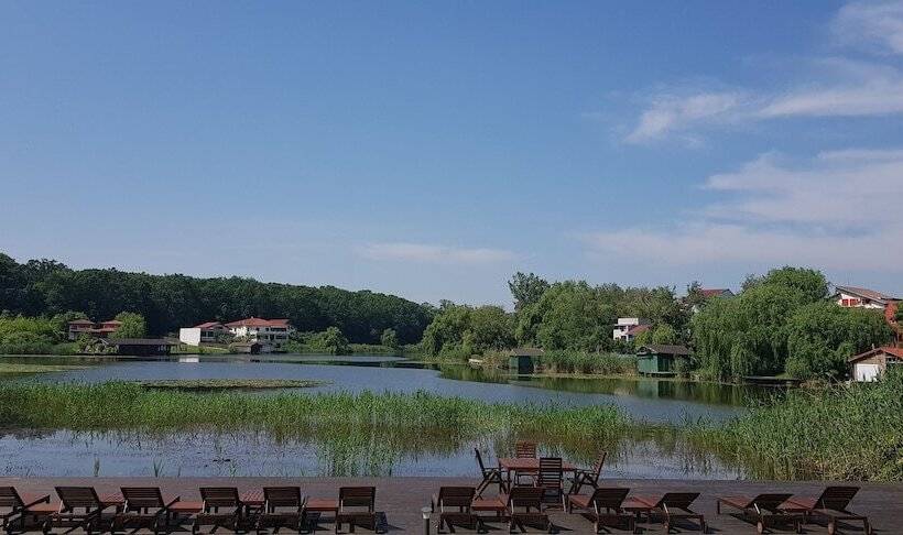Snagov Lake Suites