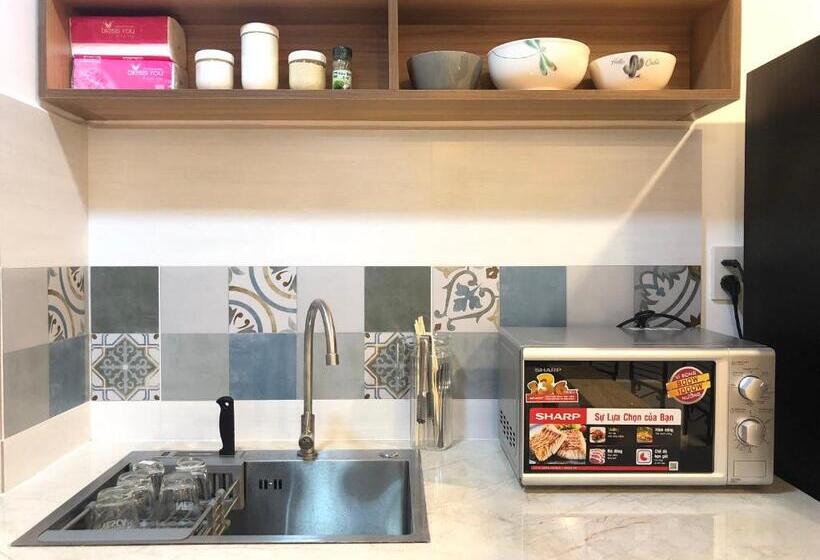 Stay Hostel 300m From The Ferry