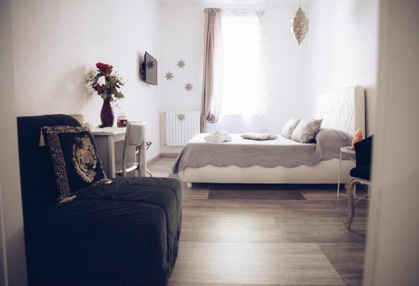 تختخواب و صبحانه Aleandre