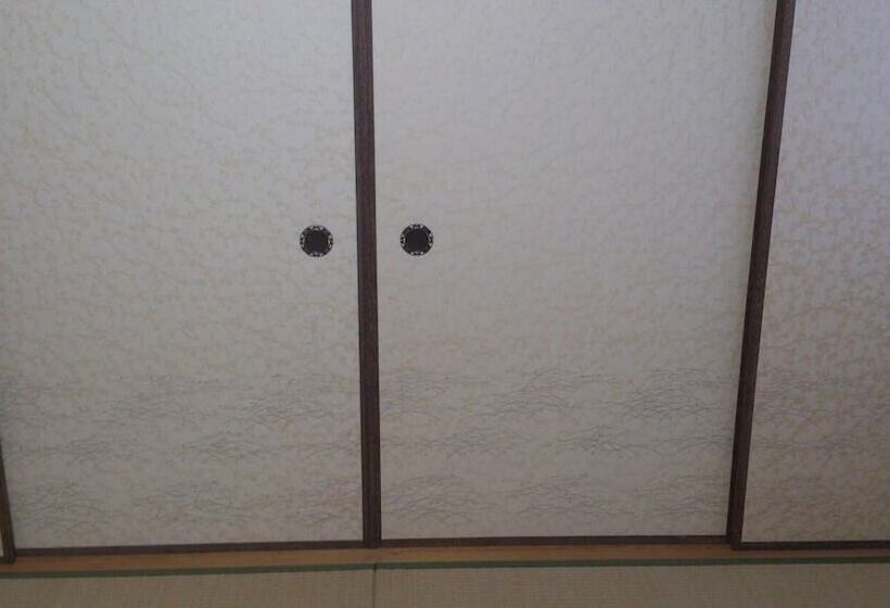 住宿加早餐  Guesthouse Izuru