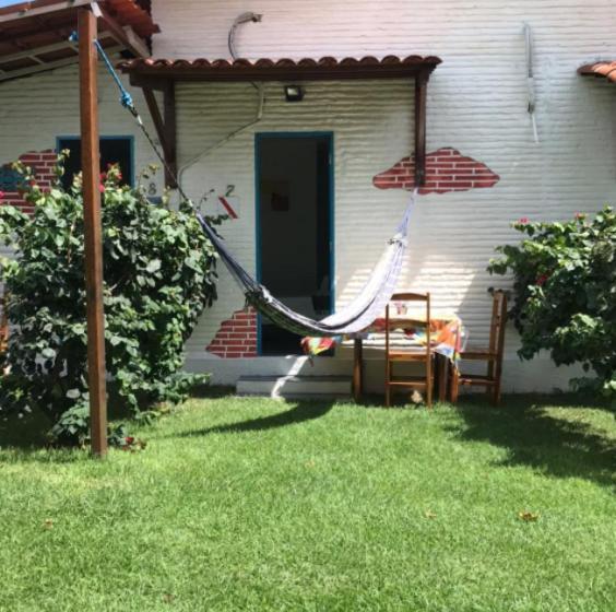 Bed and Breakfast Pousada & Food 3 Abelhas