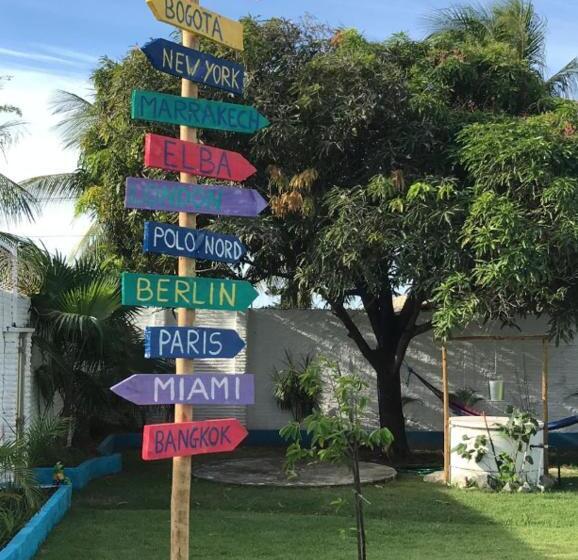 Bed and Breakfast Pousada & Food 3 Abelhas