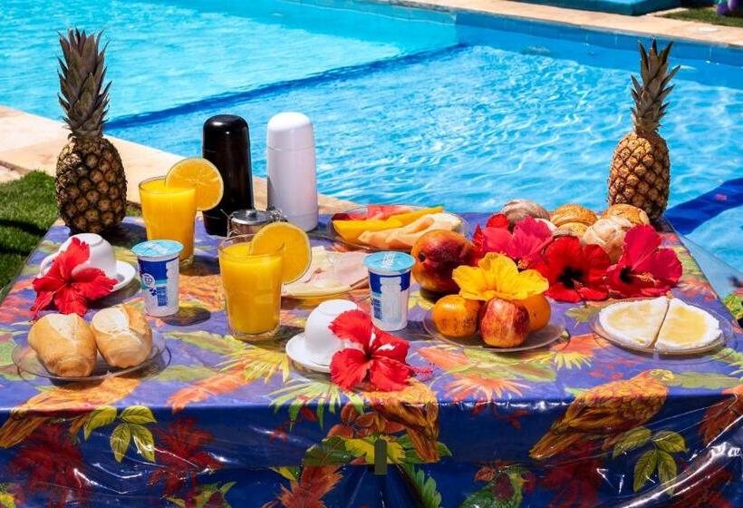 مبيت وإفطار Pousada & Food 3 Abelhas