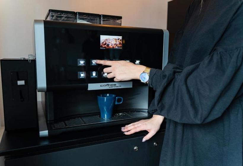 住宿加早餐  Upstairs By Mamas