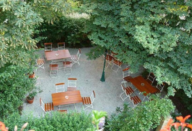 酒店 Bayerischer Hof