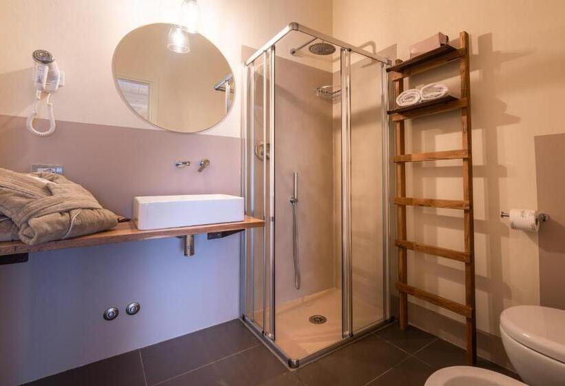 هتل Podere Maremma Spa & Ristorante