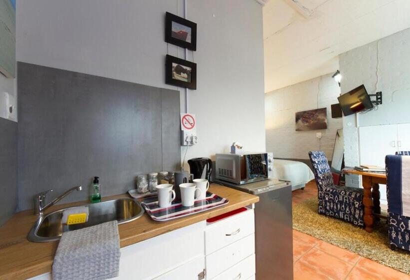 膳宿费 @abelia Guest House