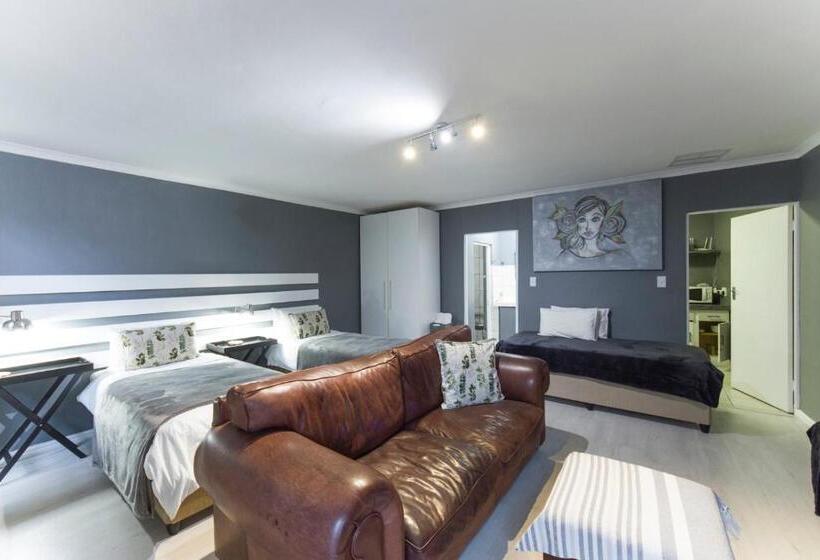 膳宿费 @abelia Guest House