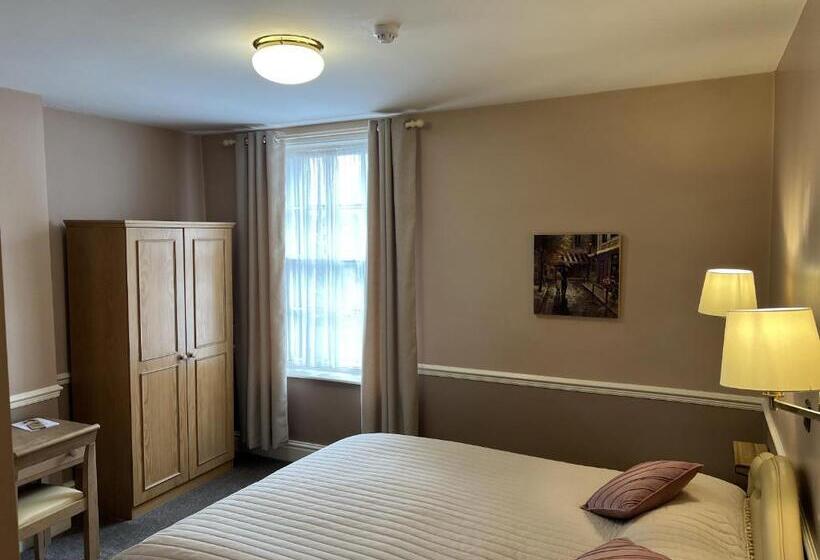 Royal Oak Hotel, Garstang