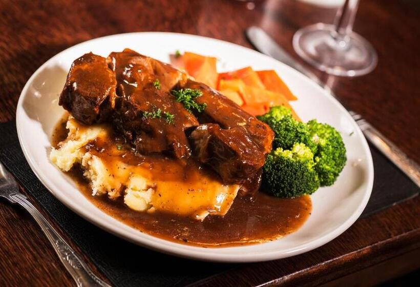 Royal Oak Hotel, Garstang