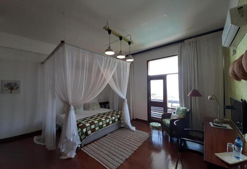 مبيت وإفطار Figtree Guesthouse