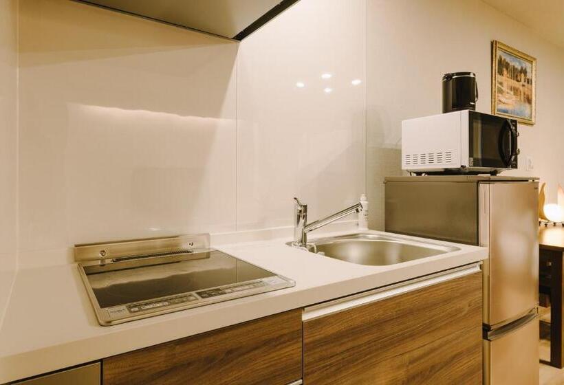 Grand Base Karatsu Ekiminami