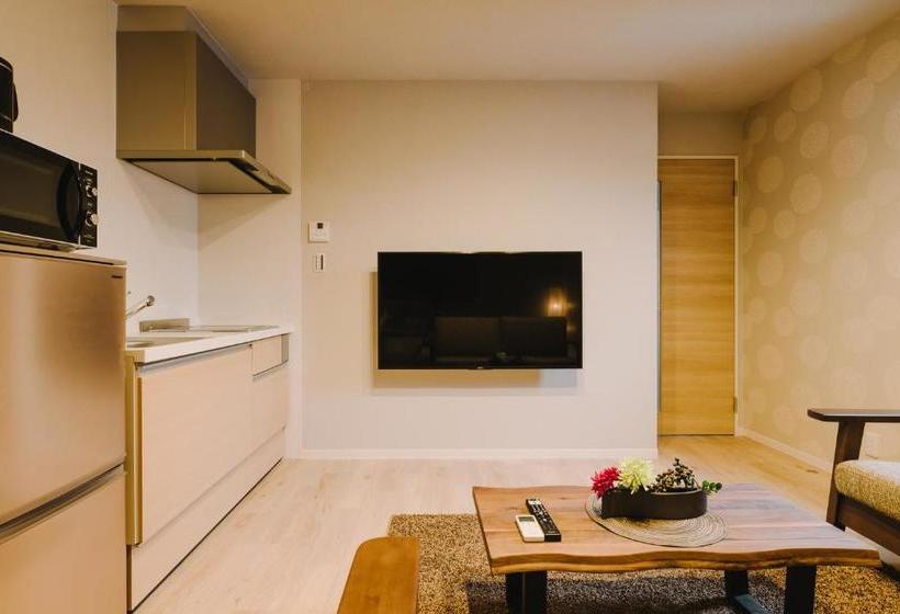 Grand Base Karatsu Ekiminami