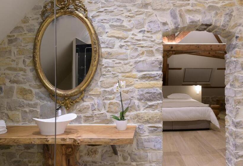 ホテル Couvent De La Salette & Spa