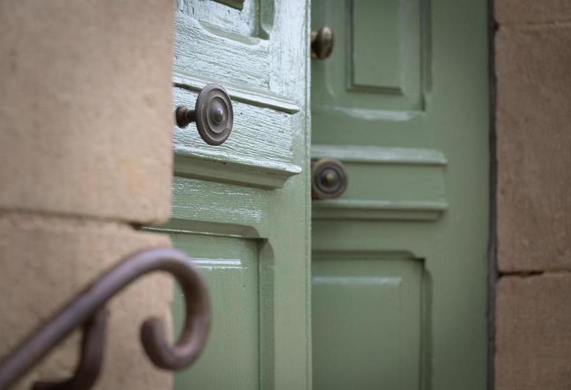 ホテル Couvent De La Salette & Spa