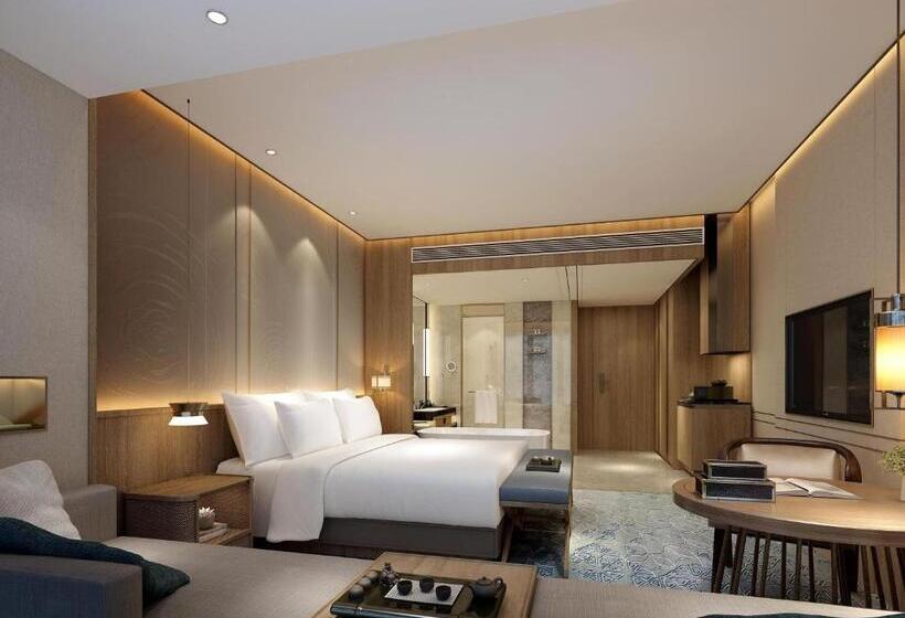 هتل Jinling Grand