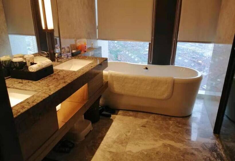 هتل Jinling Grand