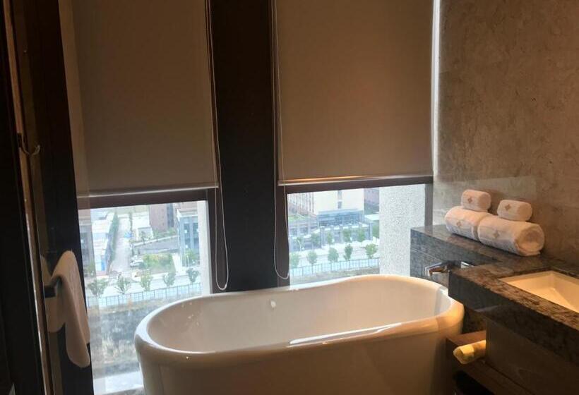 هتل Jinling Grand