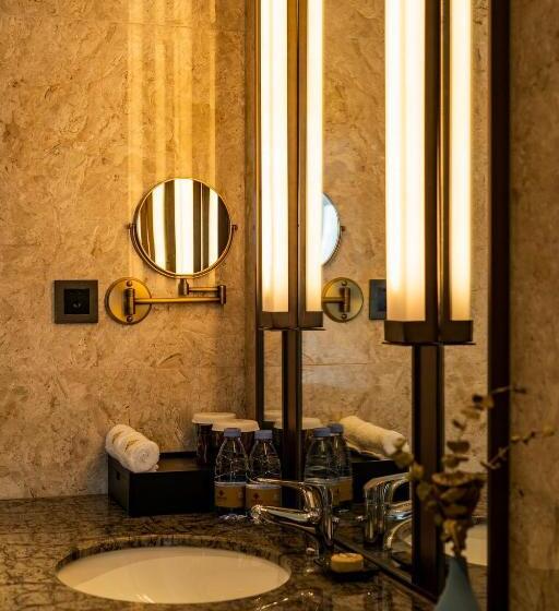 هتل Jinling Grand