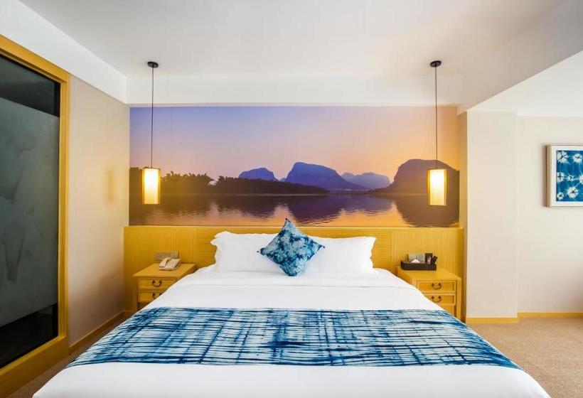 Отель Poltton Service Apartment Yangshuo Wubu Town