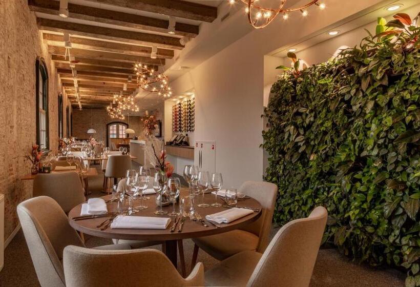 Onderwijshotel De Rooi Pannen Breda