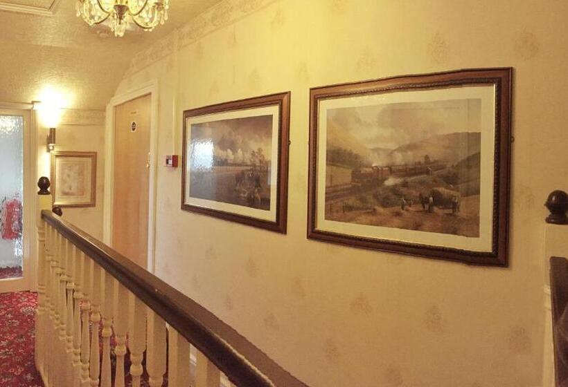 بنسيون Blythewood Guest House