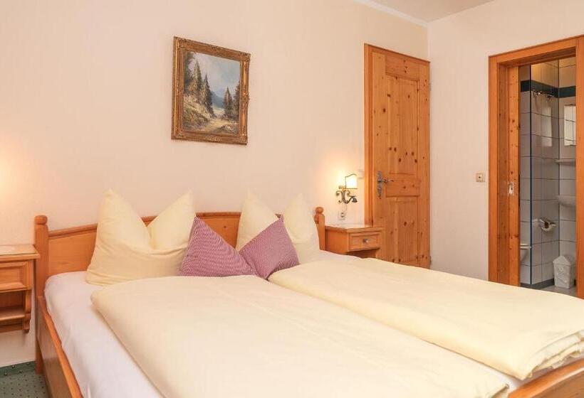 Пансион Gästehaus Kochelsee