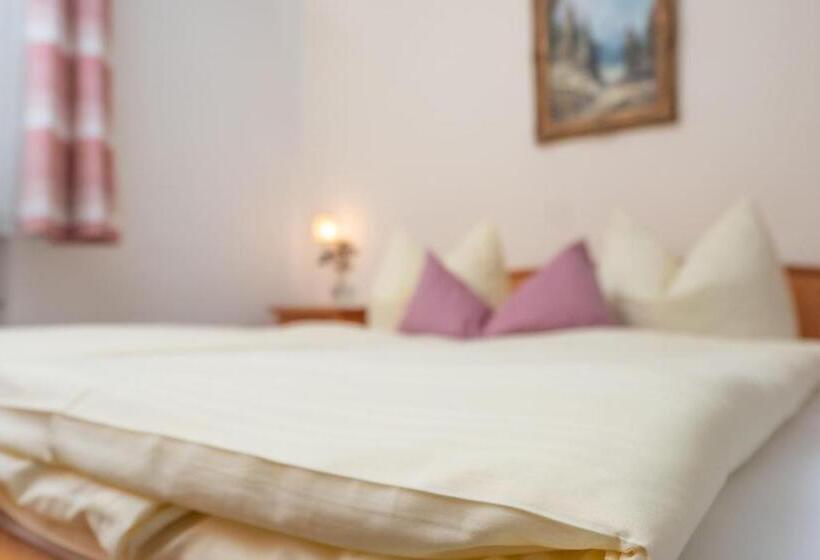 Пансион Gästehaus Kochelsee