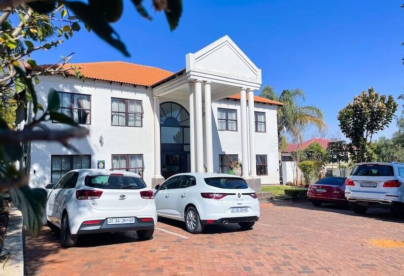 ペンション Kamsa Royal Guest House