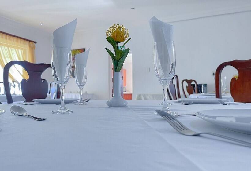 ペンション Kamsa Royal Guest House