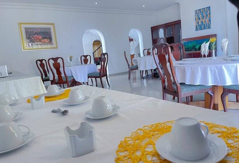 ペンション Kamsa Royal Guest House