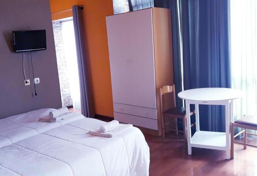 Apartahotel Portal De Leon