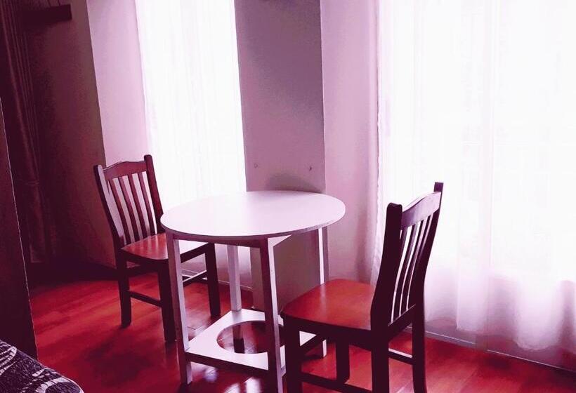 Apartahotel Portal De Leon