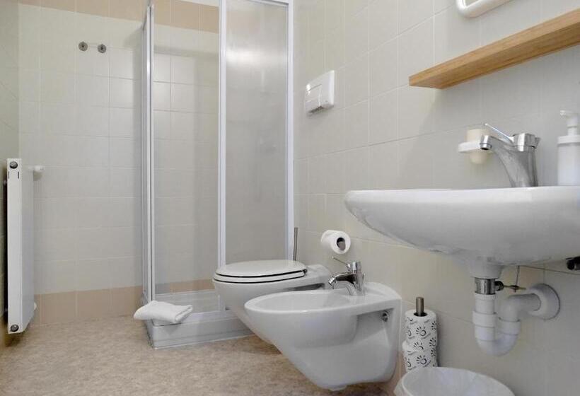 住宿加早餐  Guest House Villa Angaran San Giuseppe