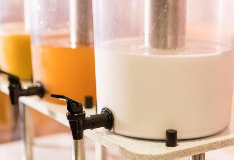 בית מלון כפרי Omiya