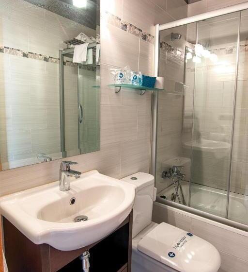 فندق Reinosa Atalaya La Vega