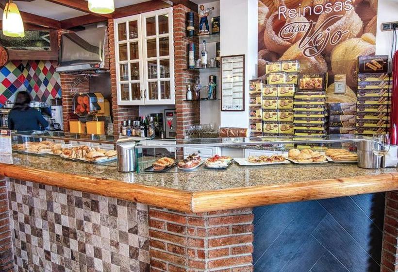 فندق Reinosa Atalaya La Vega