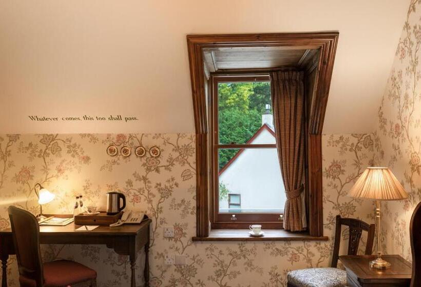 Отель Rokeby Manor