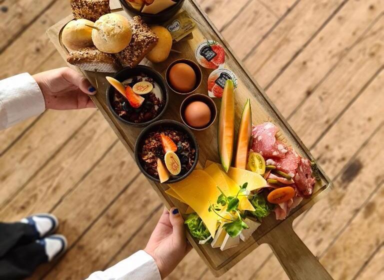 Отель Sonnevanck Wijk Aan Zee