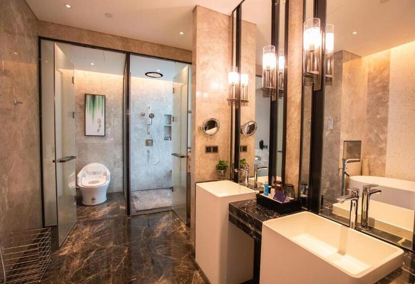 ホテル Wanda Realm Heshan