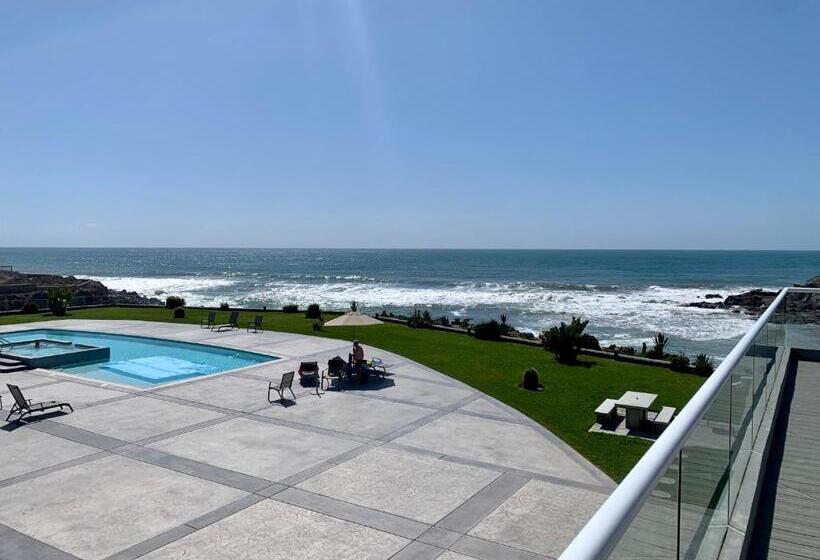 La Jolla Excellence, Exclusive Front Beach!